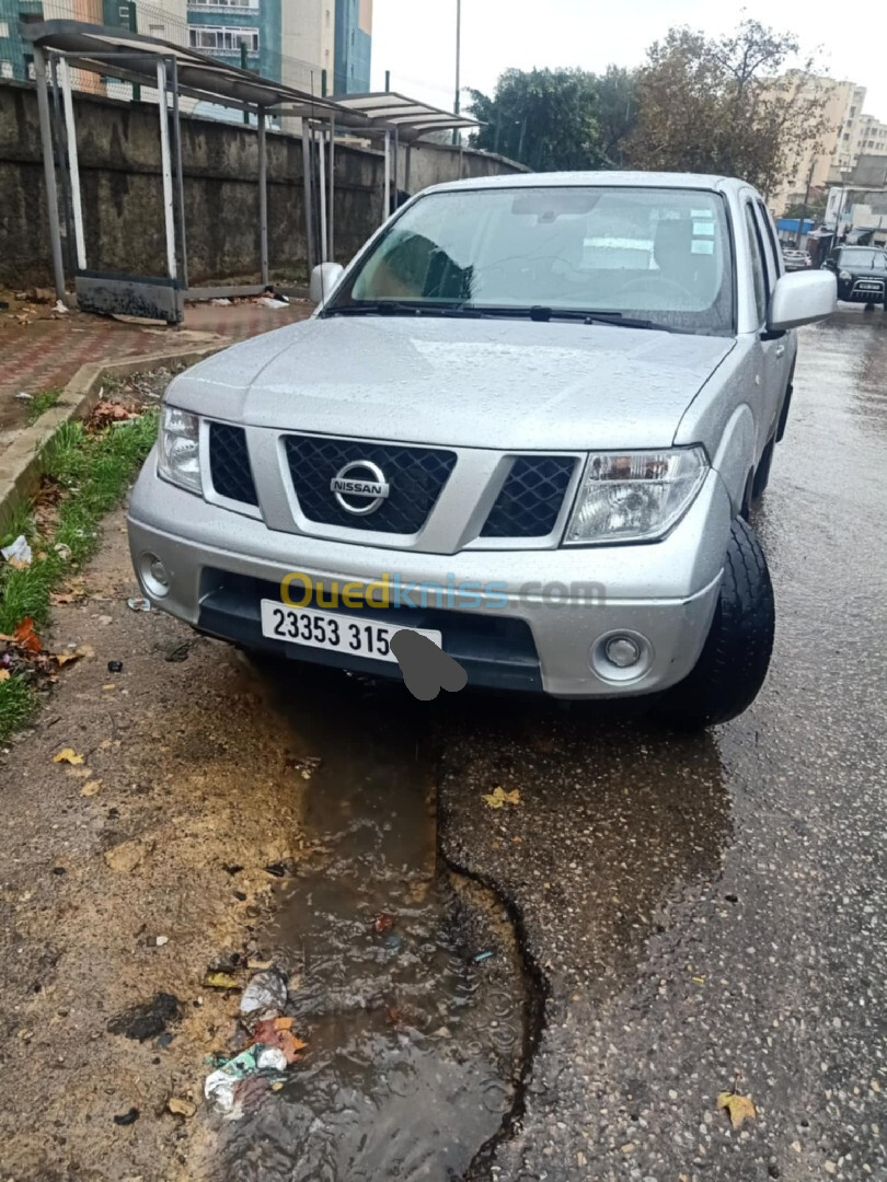 Nissan Navara 2015 Double Cabine 