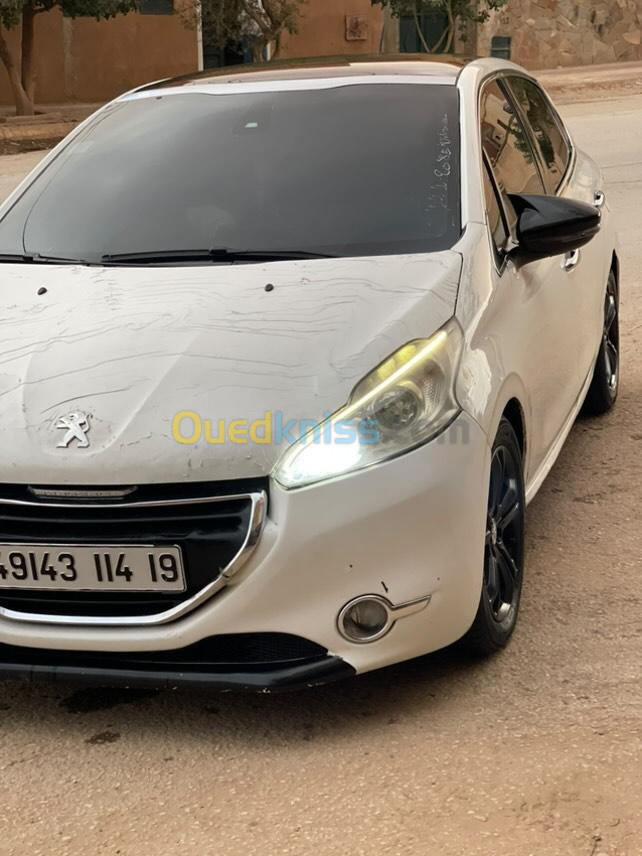 Peugeot 208 2014 Allure