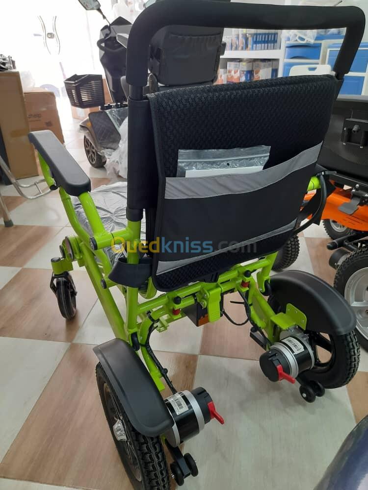 Fauteuil roulant électrique pliable le plus Compact possible 