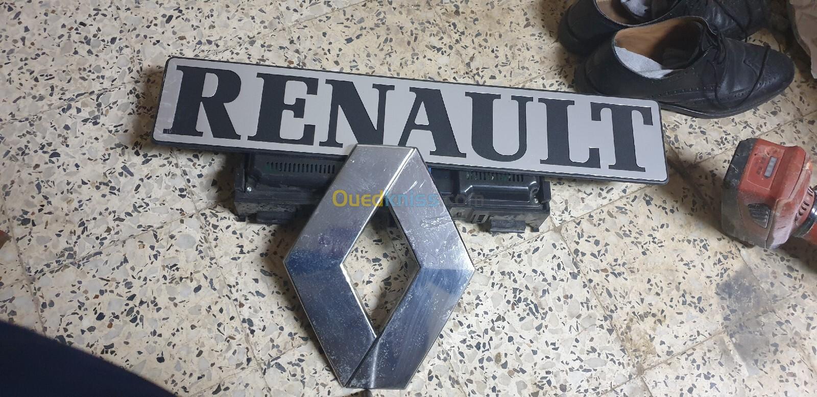 Sigle renault et pieces