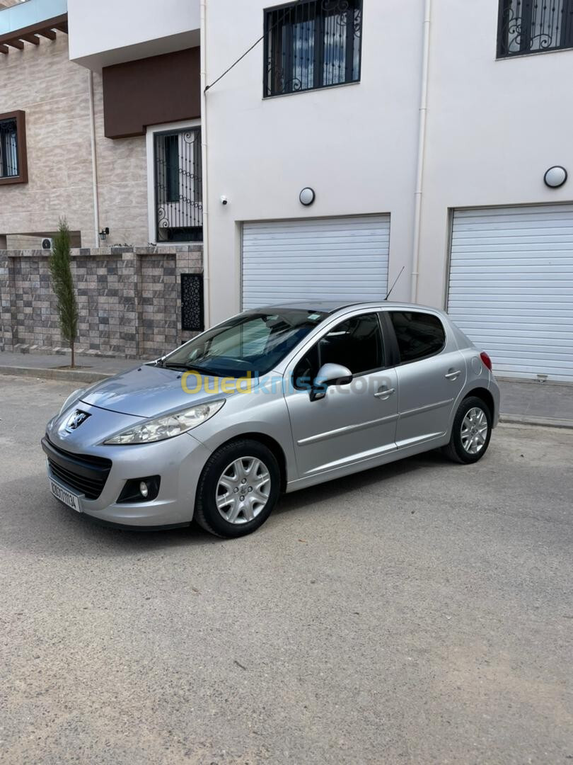 Peugeot 207 2011 207