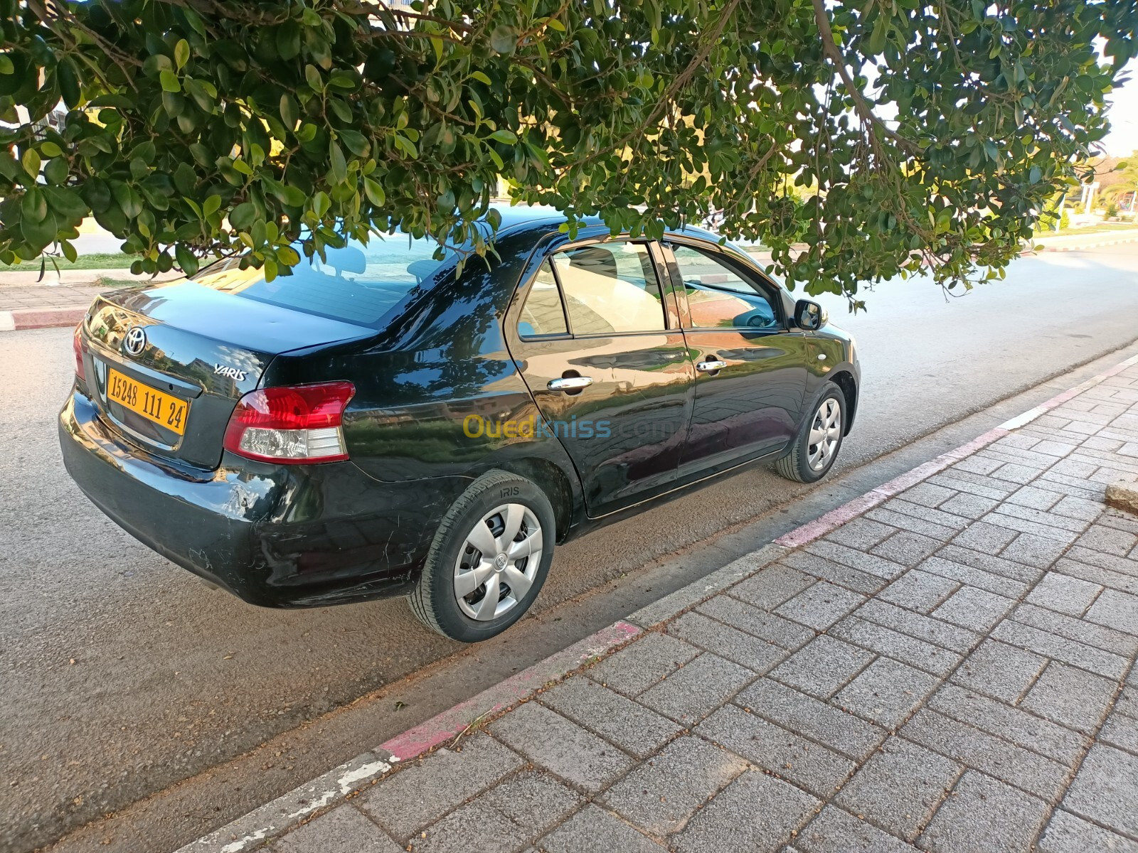 Toyota Yaris Sedan 2011 Yaris Sedan