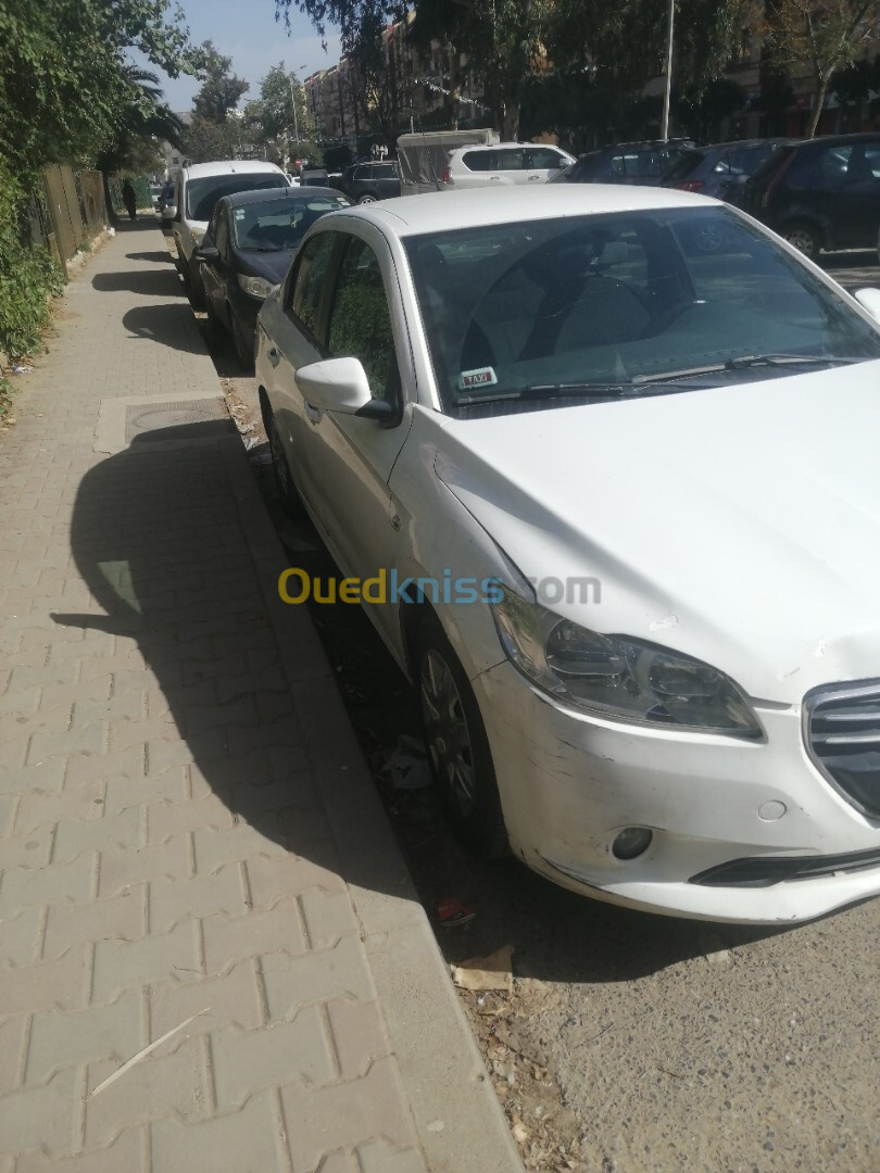 Peugeot 301 2013 Active