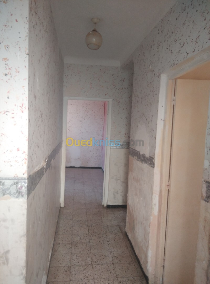 Location Appartement F3 Alger Sidi moussa