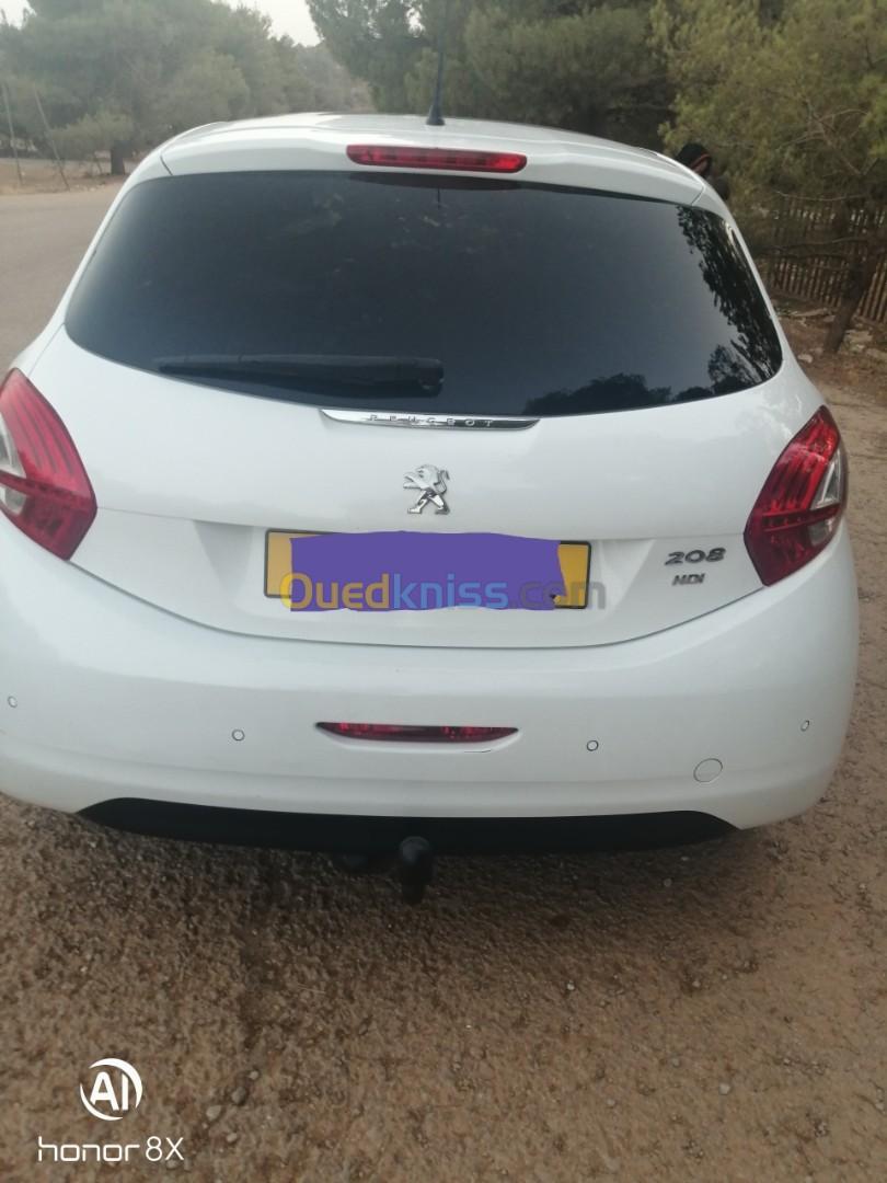 Peugeot 208 2015 Active Facelift