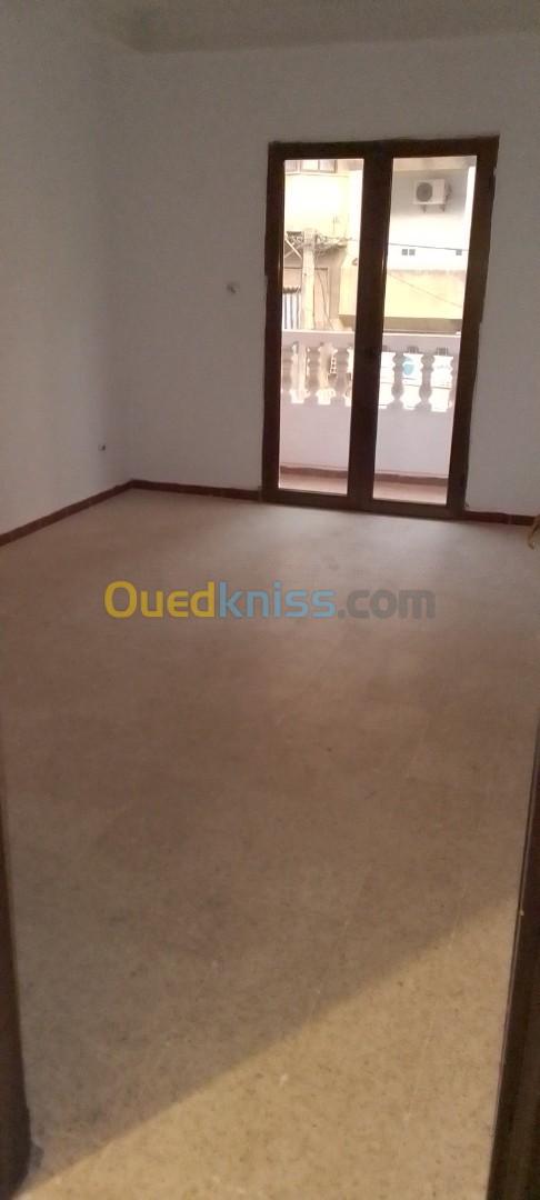 Location Appartement F8 Alger Bir mourad rais