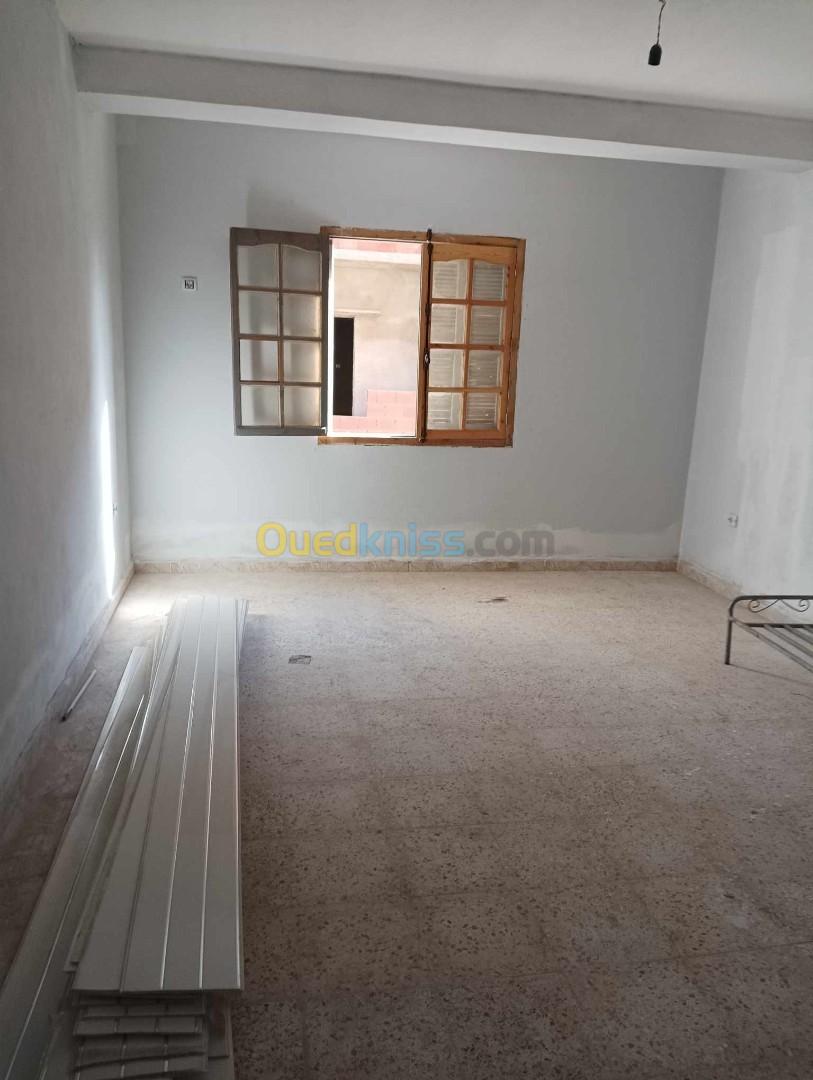 Location Appartement Skikda Collo