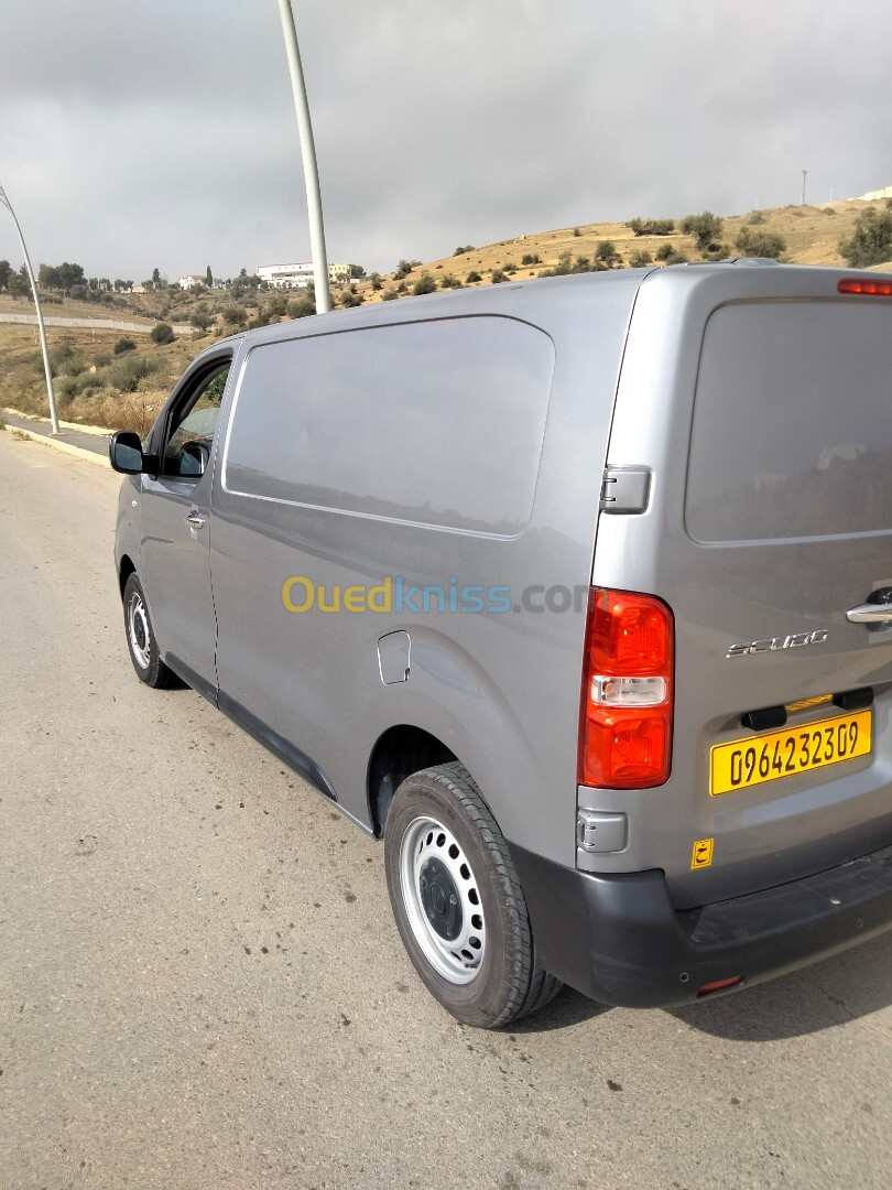 Fiat Professional Scudo 2023 Par 16