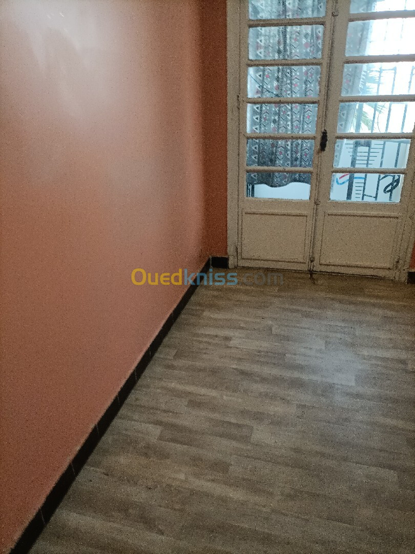 Location Appartement F3 Alger Bab el oued