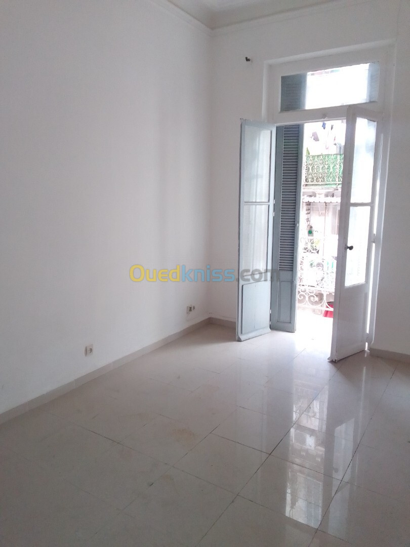 Vente Appartement F5 Alger Alger centre