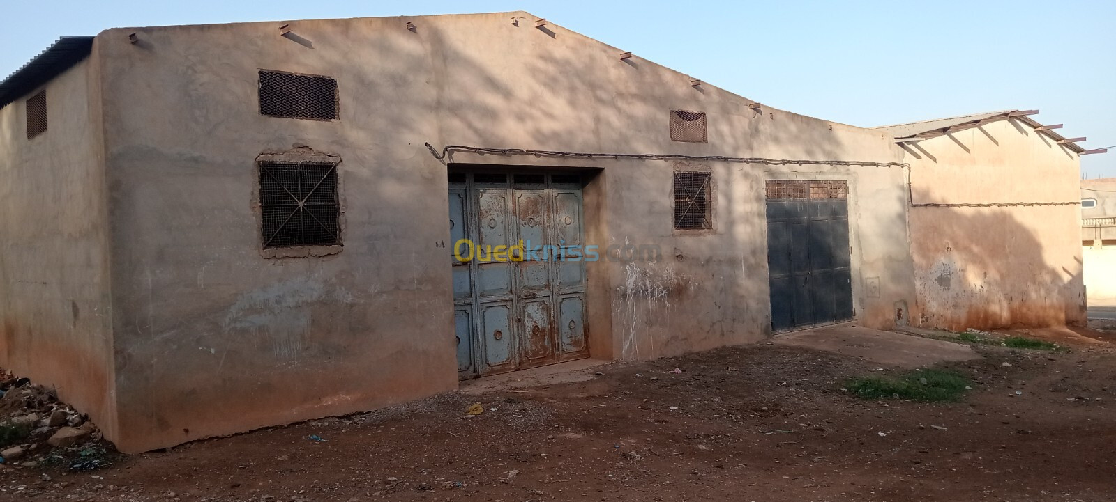 Location Hangar Aïn Témouchent Tamzoura