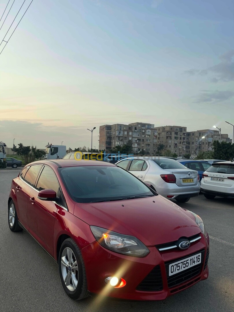 Ford Focus 5 portes 2014 