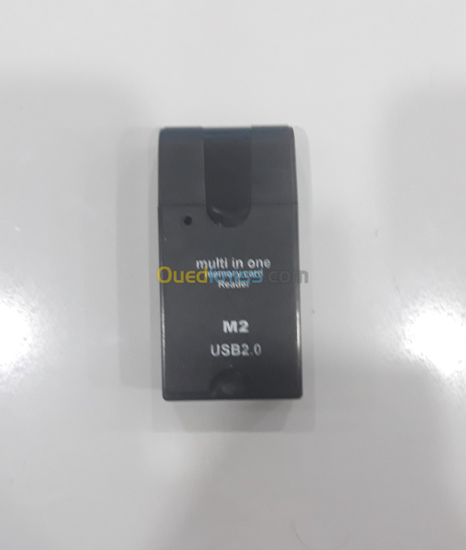 Lecteur Carte Mémoire USB 2.0 - Alger