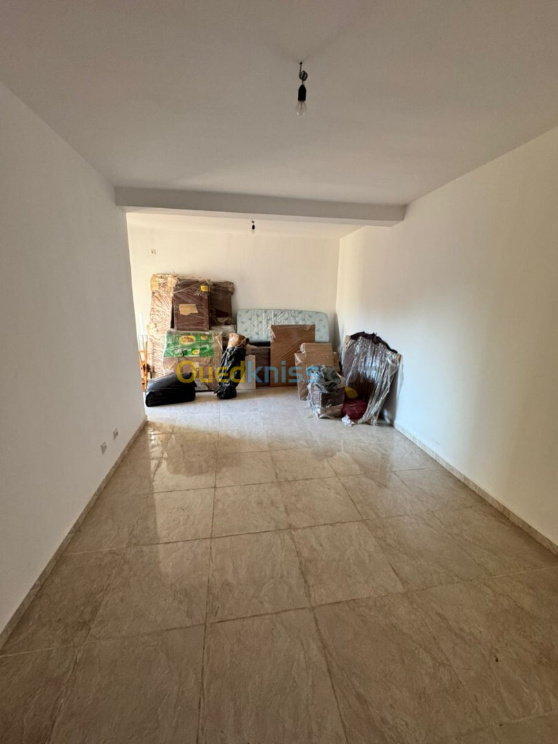 Location Appartement F5 Alger Souidania