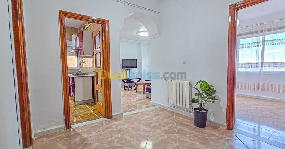 Location Appartement F4 Oran Bir el djir