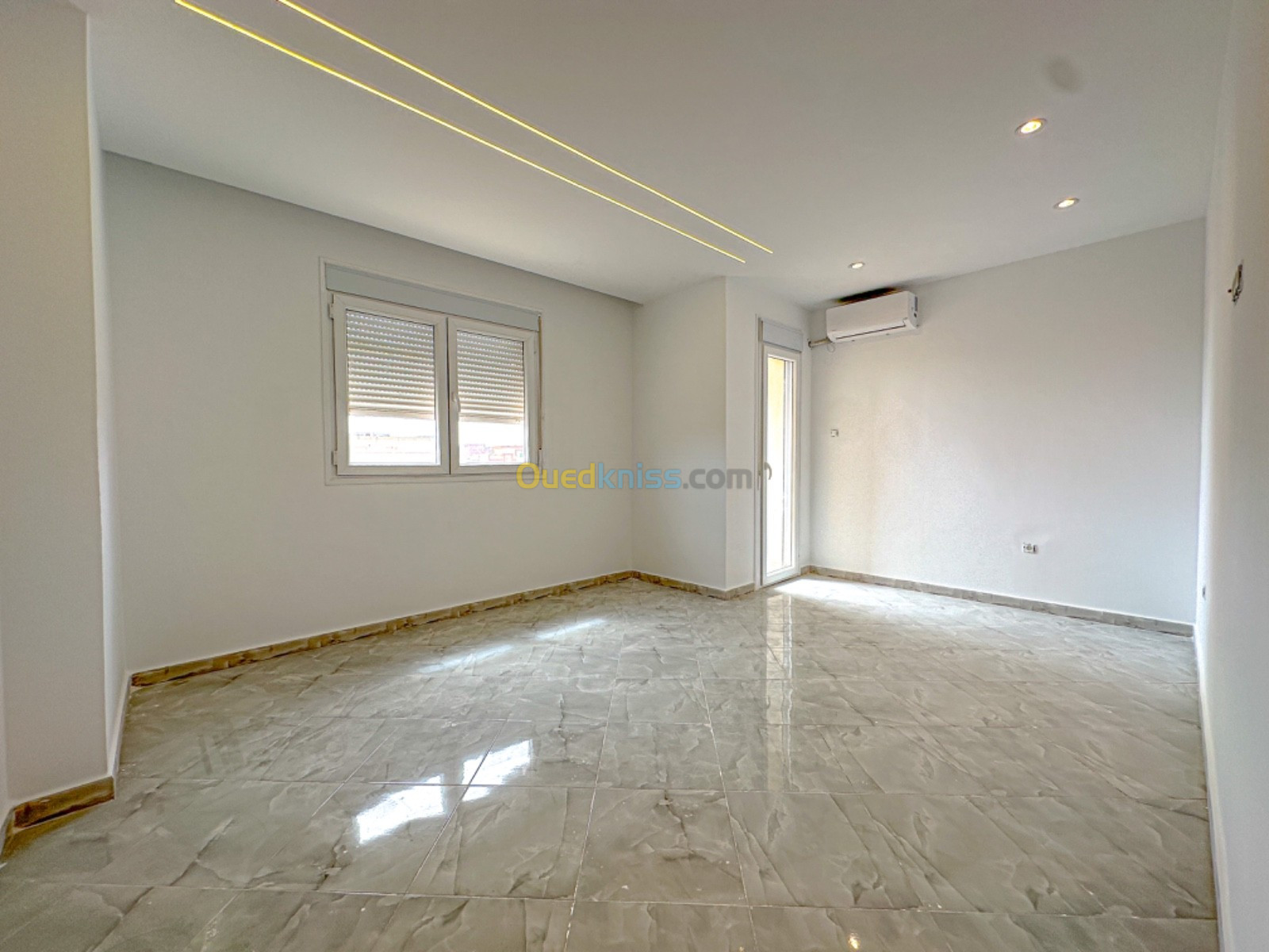 Location Appartement F4 Oran Bir el djir