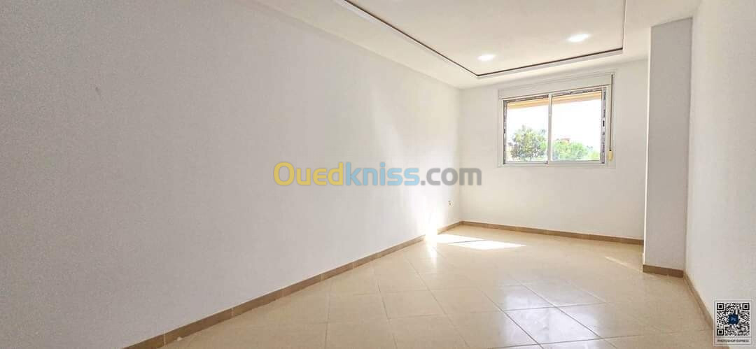 Location Appartement F4 Oran Bir el djir