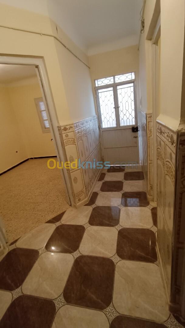 Vente Duplex F3 Sidi Bel Abbès Sidi khaled