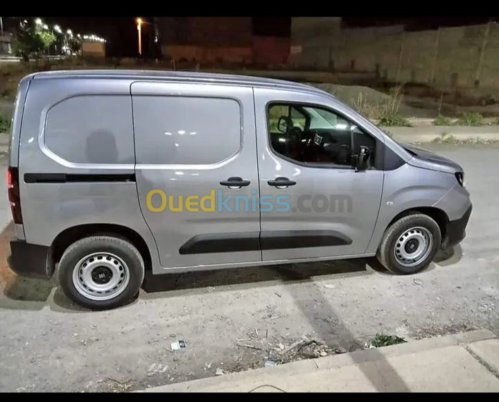 Fiat Doblo Italie 2024 