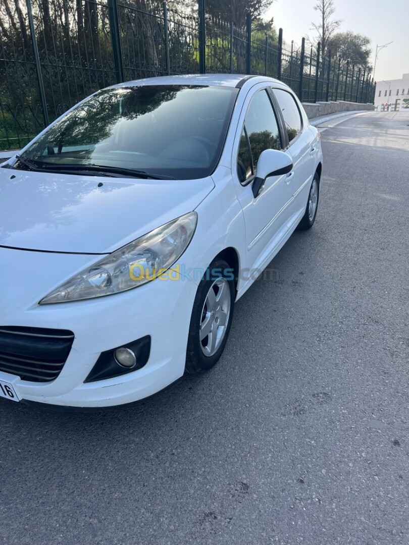 Peugeot 207 2012 207