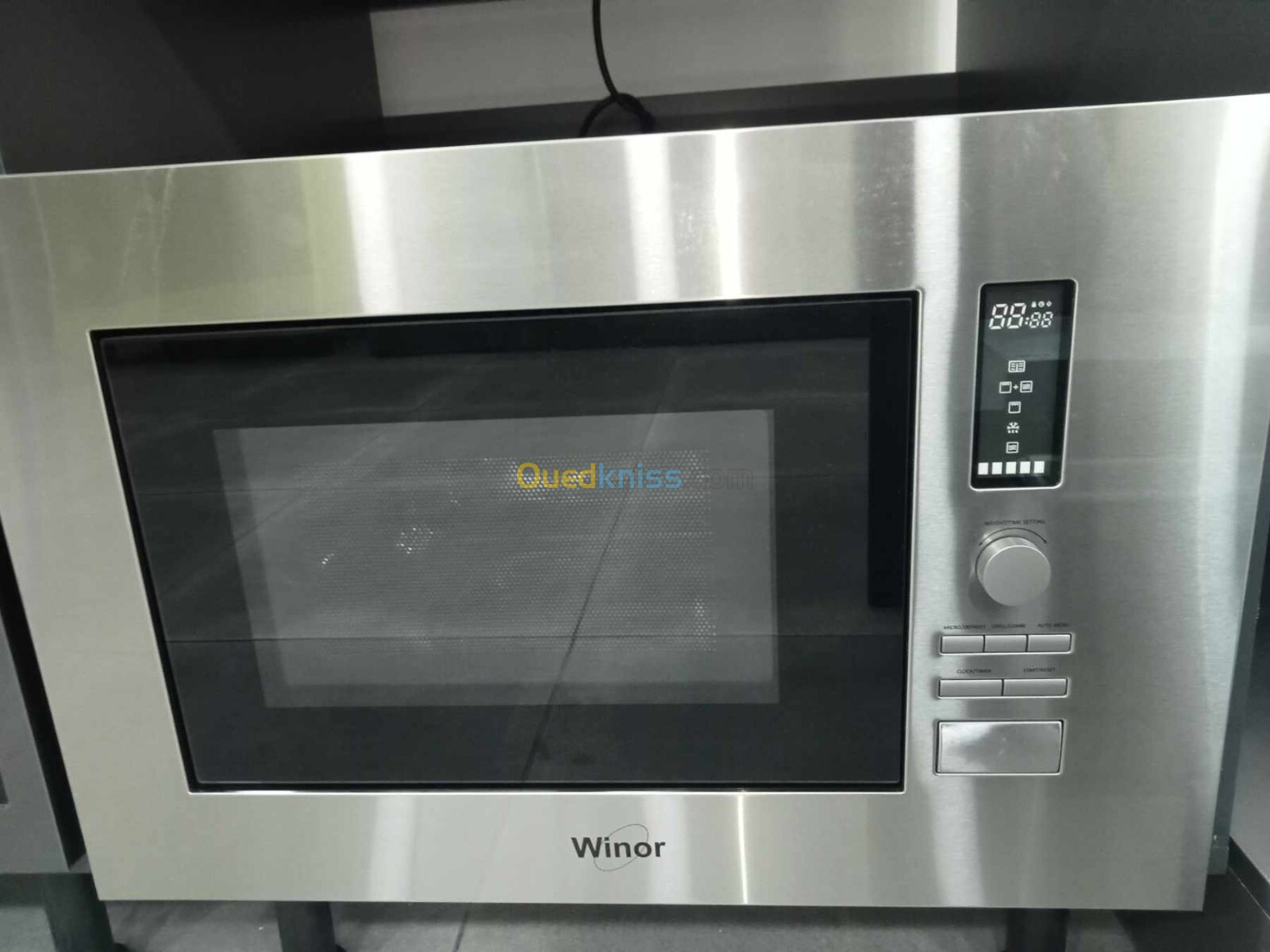 Micro-ondes encastrable winor 20l 25L inox noir 