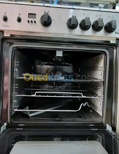 Cuisinière géant 4 feux Inox ventilé 