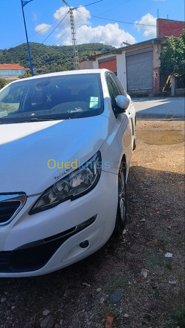 Peugeot 308 2015 