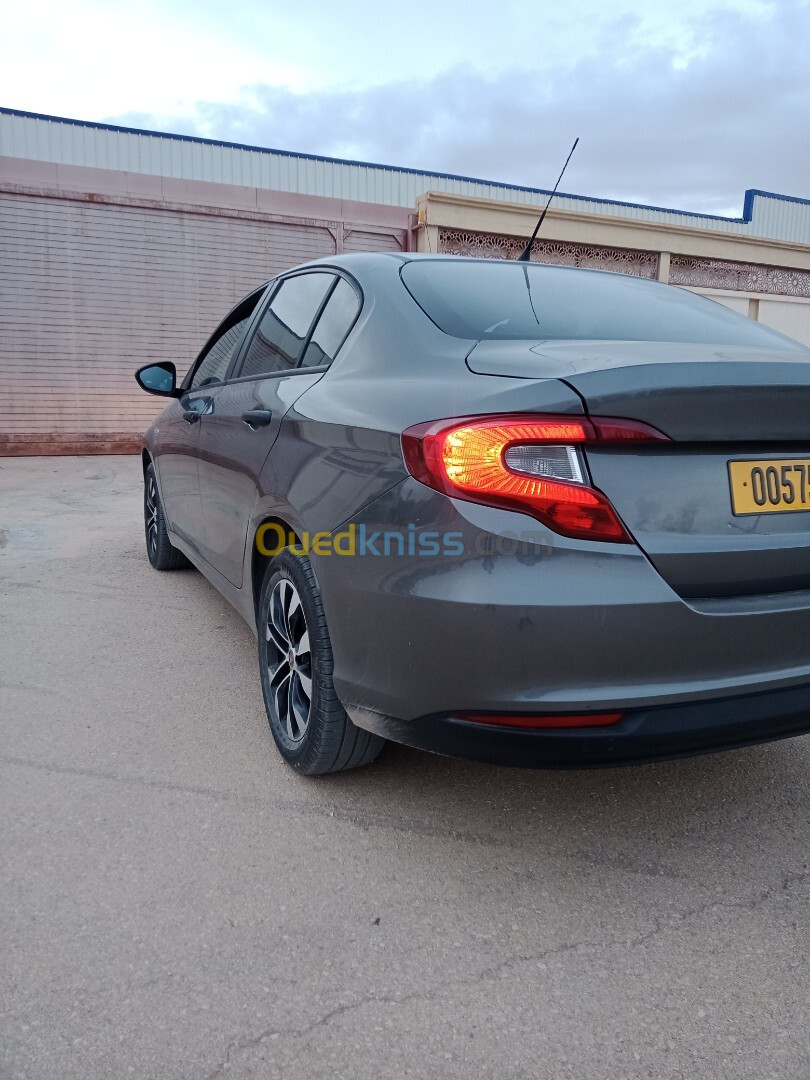 Fiat Tipo 2023 CITy