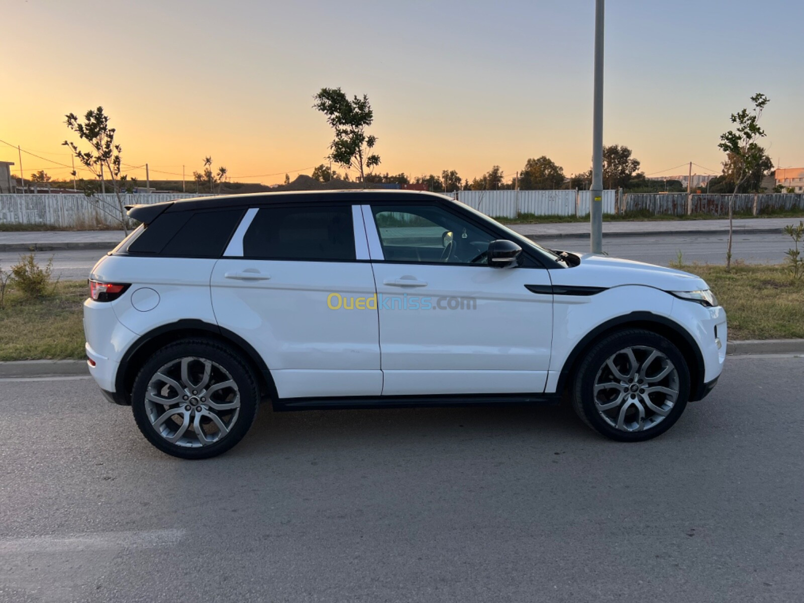 Land Rover Range Rover Evoque 2013 Dynamique 5 Portes 