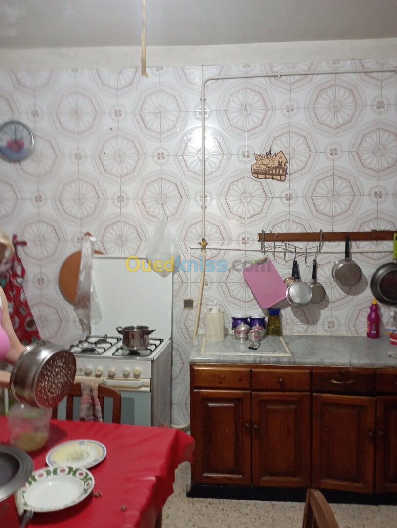 Location Appartement F3 Alger Bouzareah