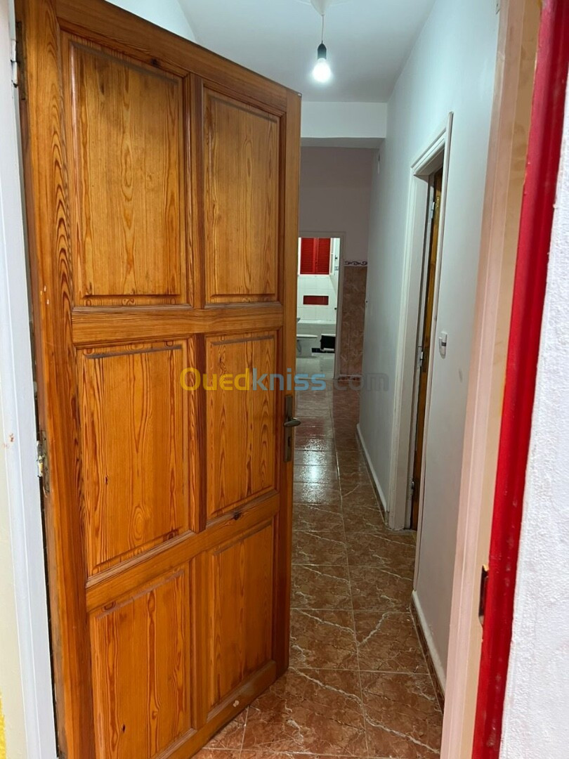 Location Appartement F2 Alger Bouzareah