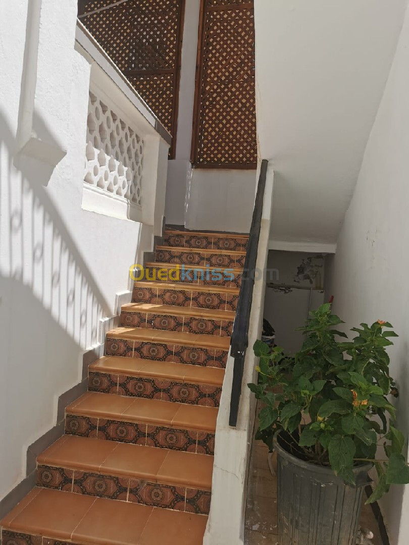 Location Niveau De Villa F3 Alger El biar