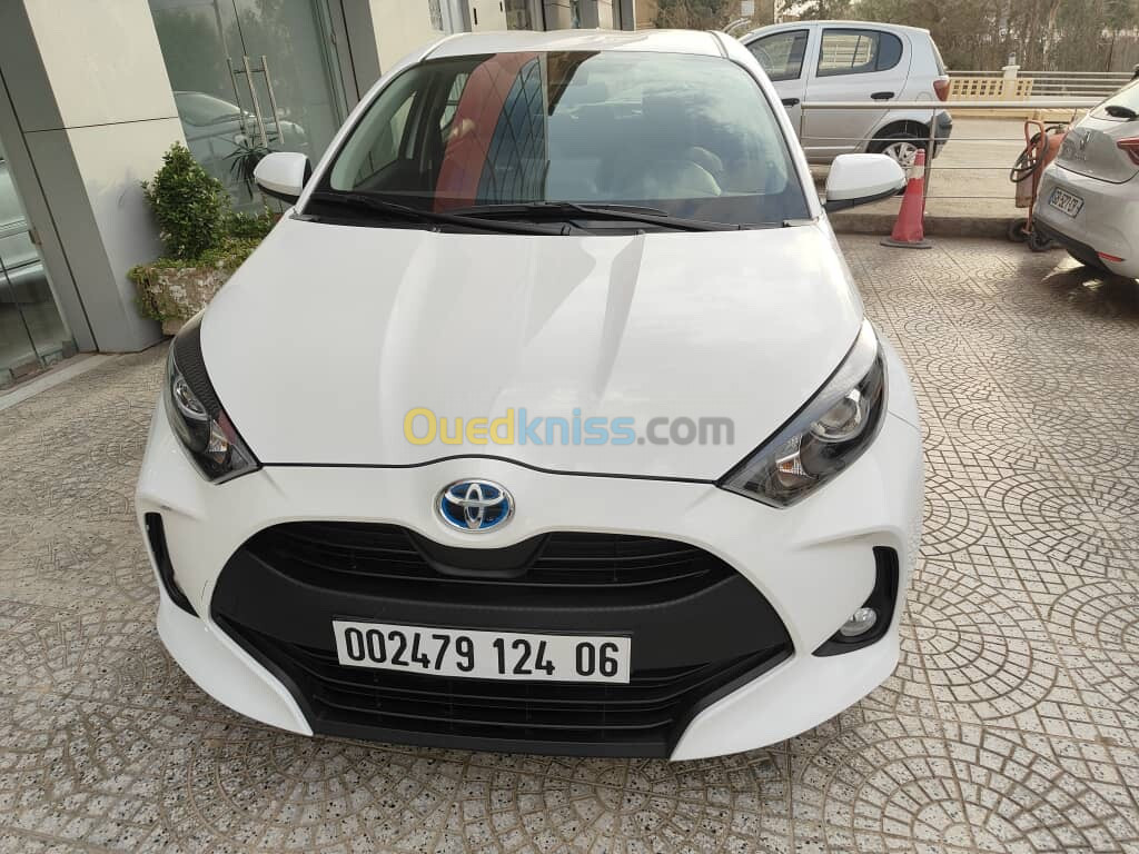 Toyota Yaris 2024 Dynamic hybrid