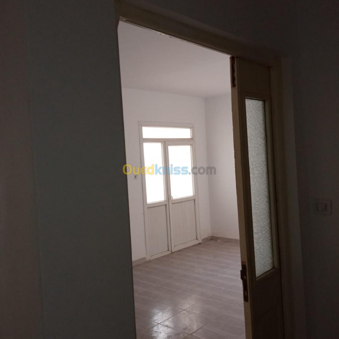 Vente Appartement F4 Tipaza Bou ismail