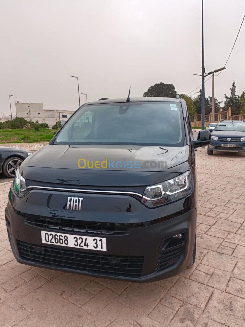 Fiat Doblo 2024 Italien