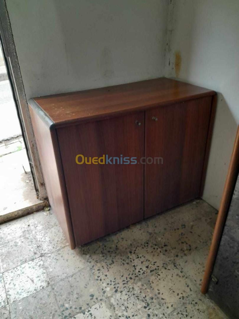 Vente Lot de meubles de bureau Italien