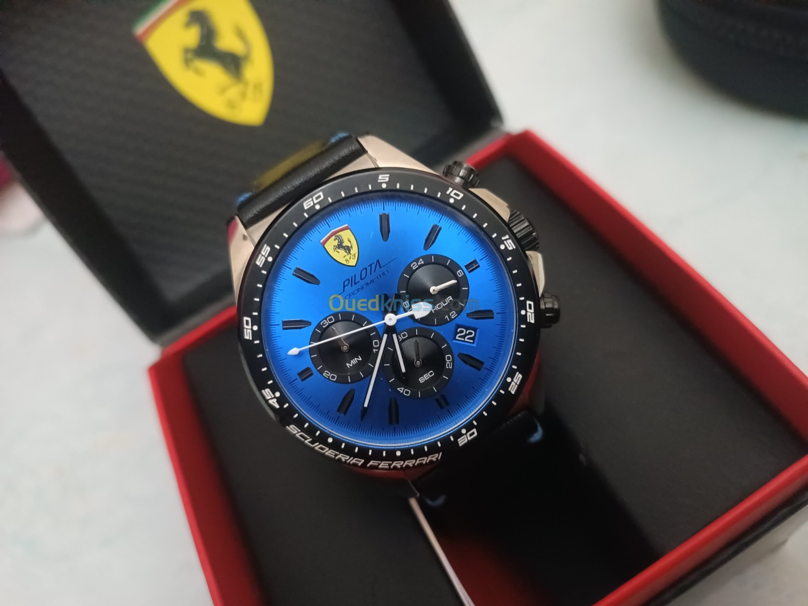 montre ferrari