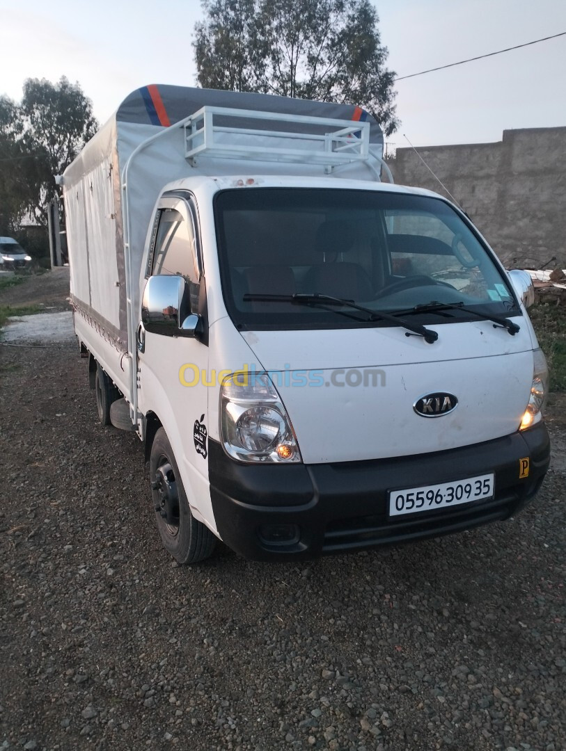 Kia 3000s Kia 3000 2009