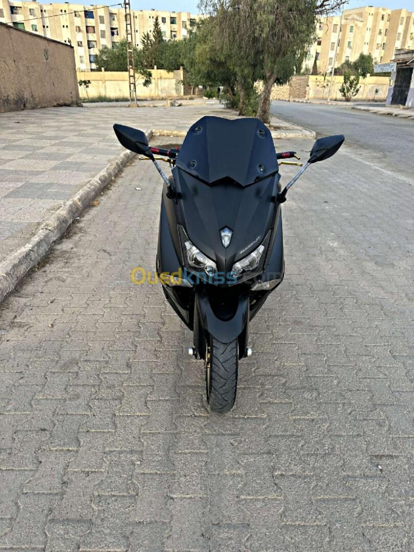 yamaha t max 2013