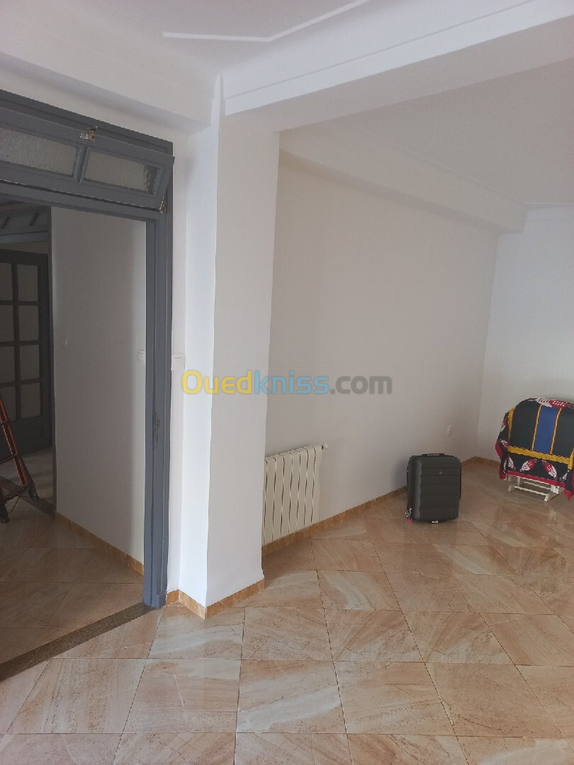 Vente Appartement F03 Alger Birkhadem