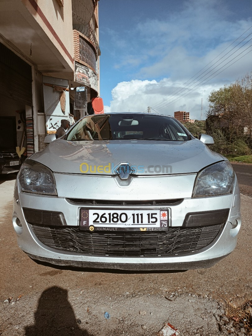 Renault Megane 3 2011 Bosse