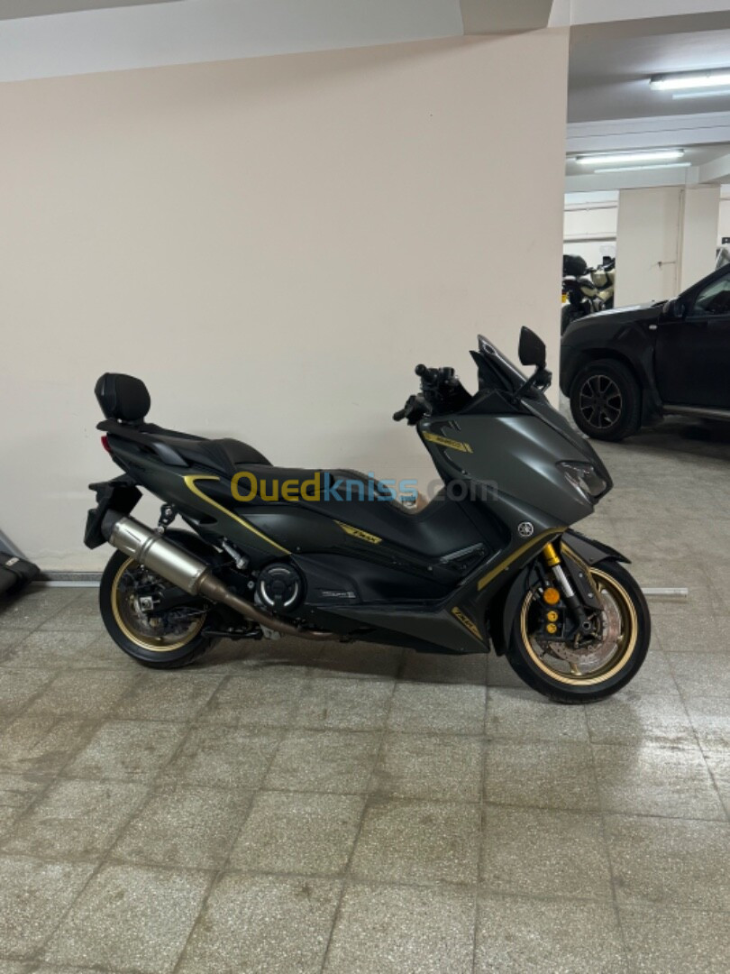 Yamaha Tmax 560 2021