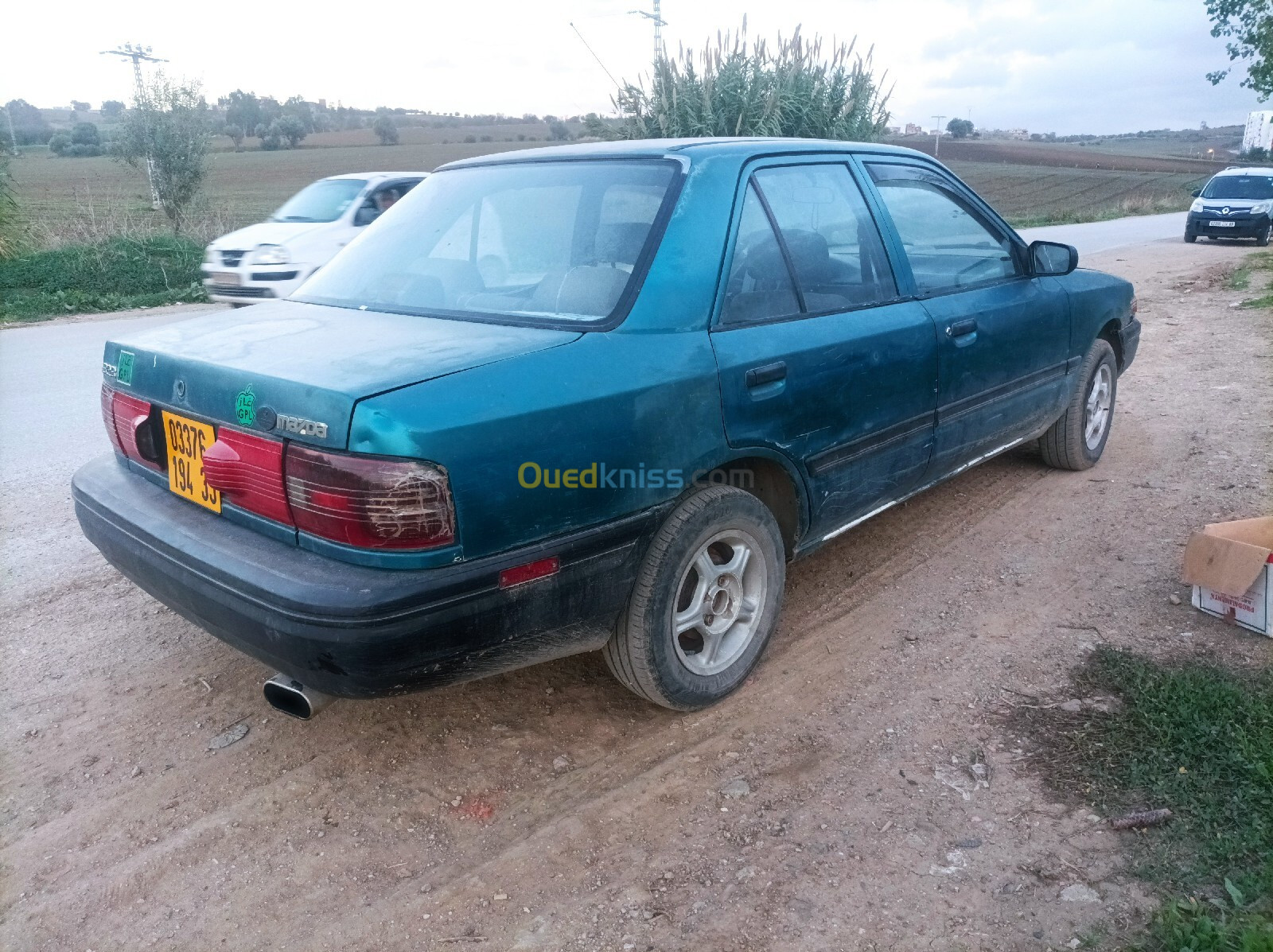 Mazda 323 1994 323