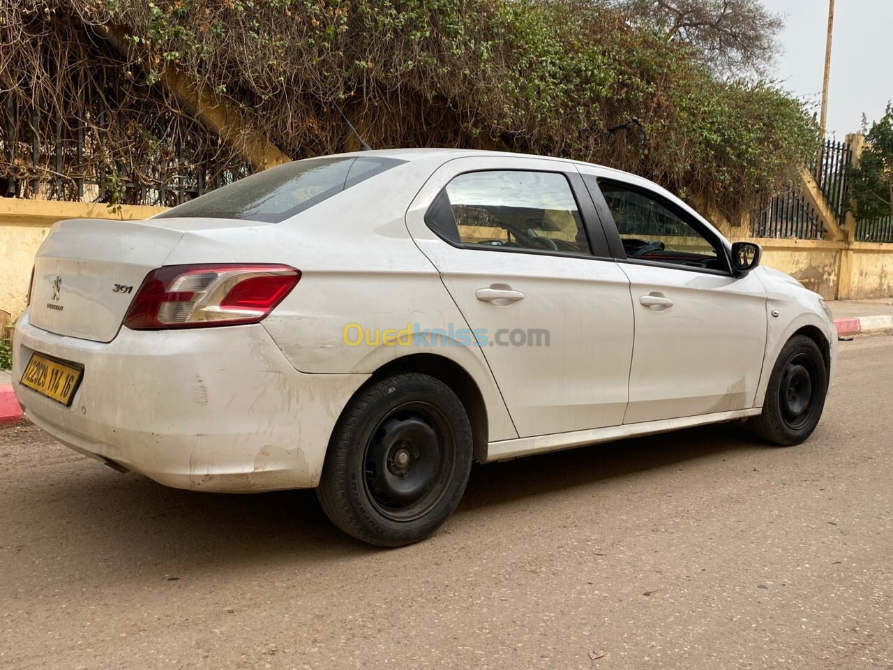 Peugeot 301 2014 Active