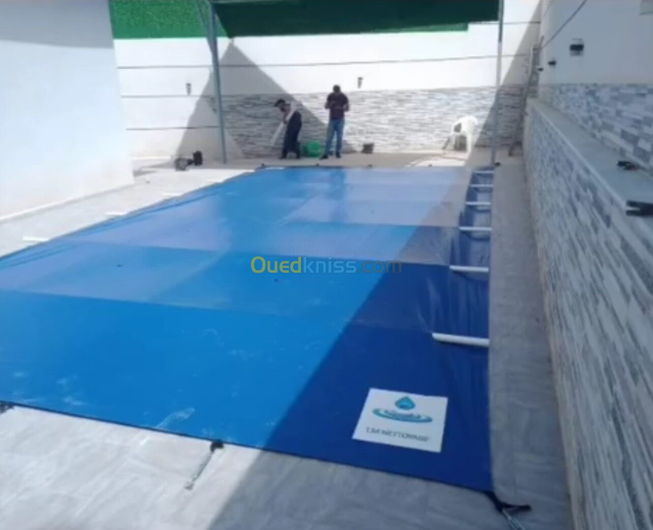 Couverture piscine / bâche a barre sur mesure 