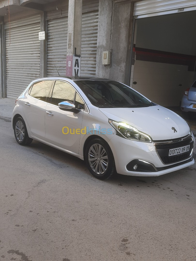 Peugeot 208 2019 Allure Facelift