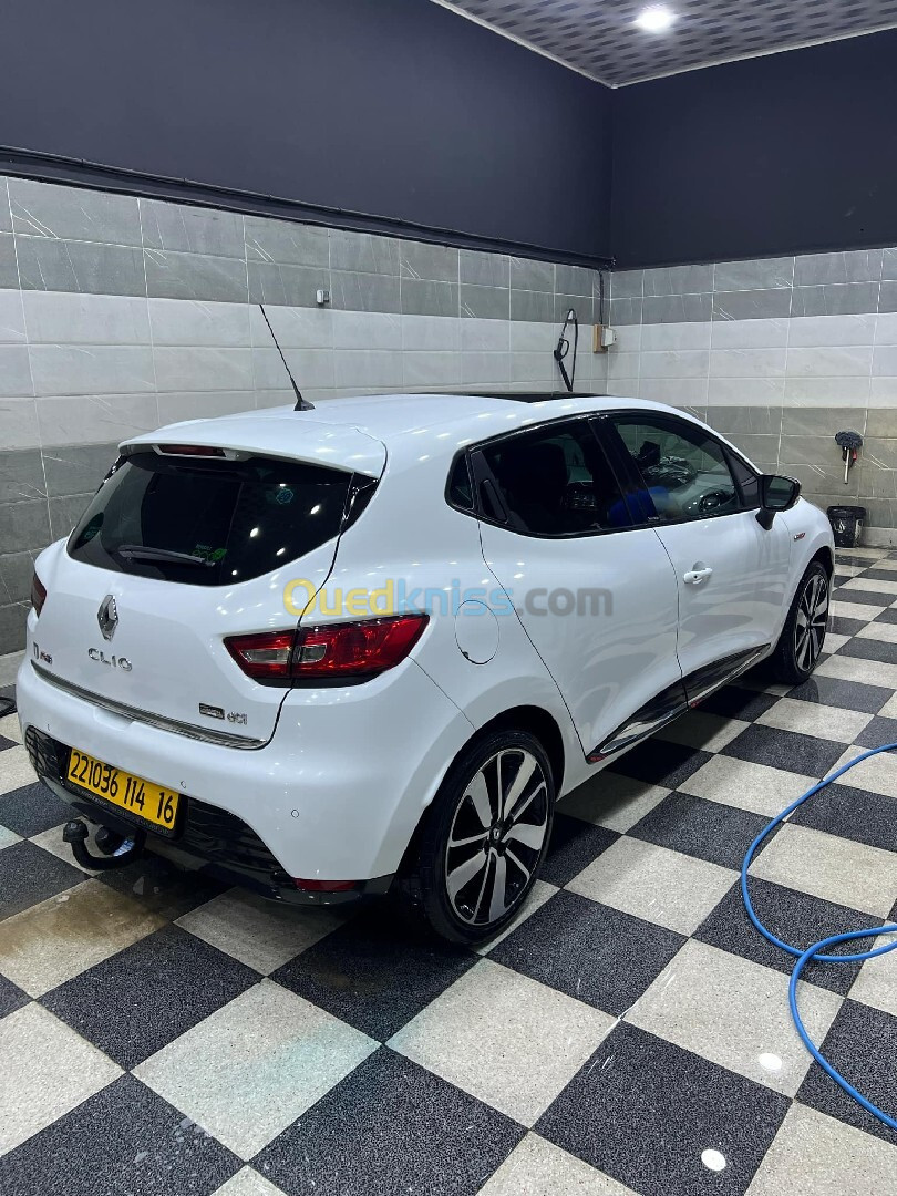 Renault Clio 4 2014 Seventeen