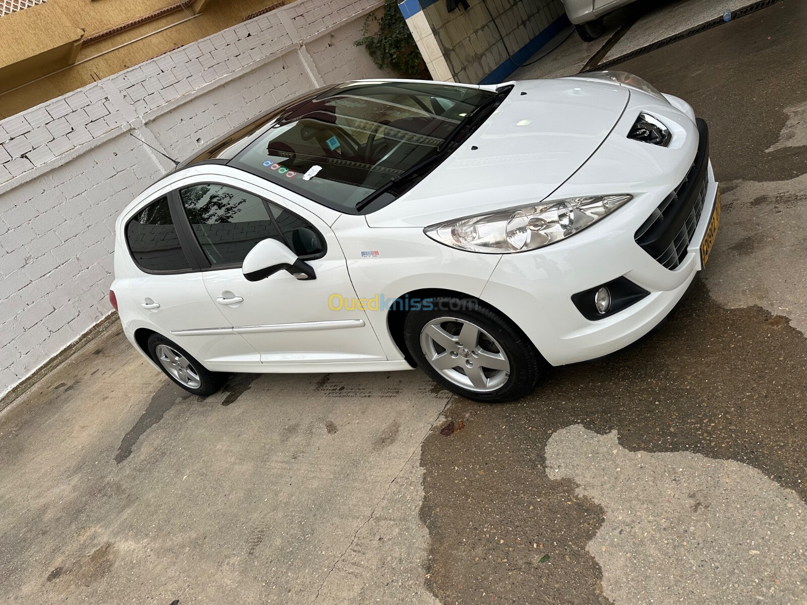 Peugeot 207 2012 