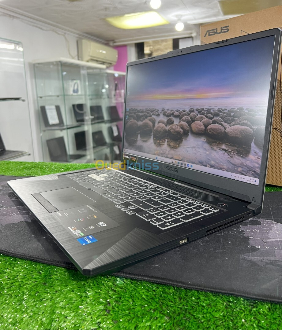 LAPTOP ASUS TUF Gaming F17