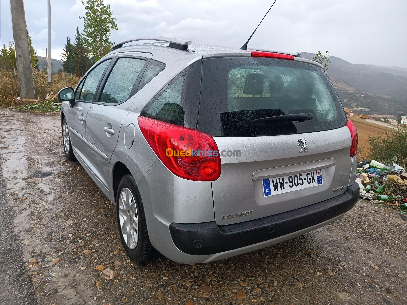 Peugeot 207 2011 